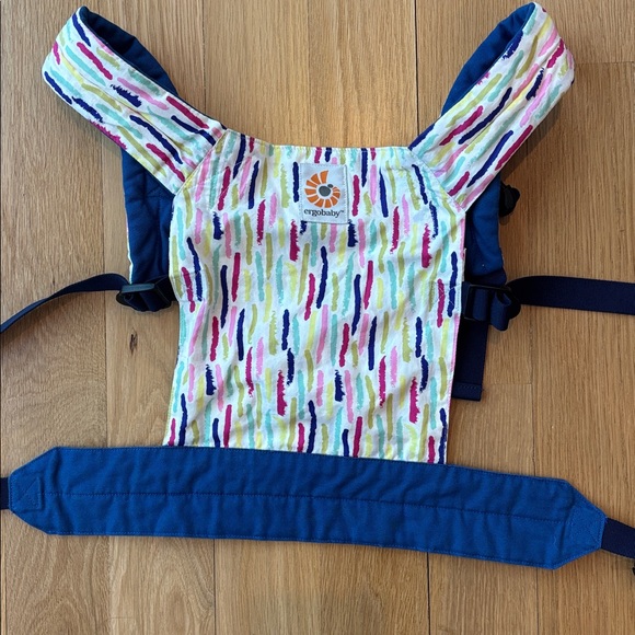 Ergobaby Doll Carrier Colorful SSC Stuffed Animal Babywearing Toy - Picture 2 of 6